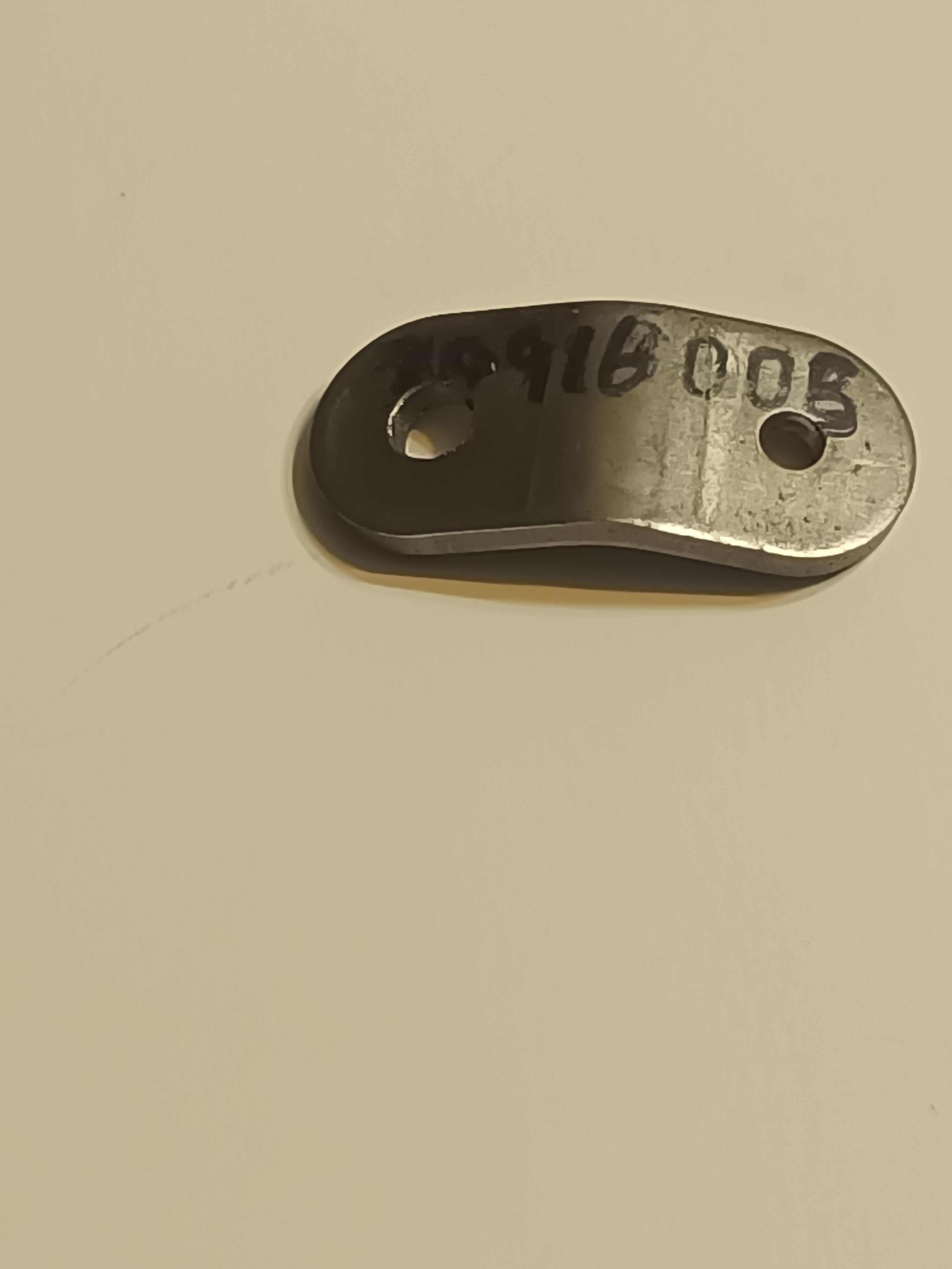 30916-005 Fitting, tail wire, rear upper horizontal stabilizer