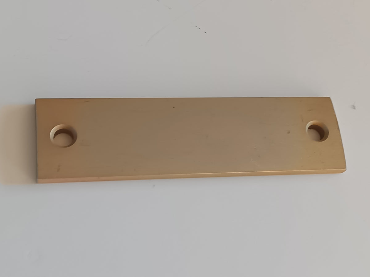31362-001 Plate, landing gear clamp lower
