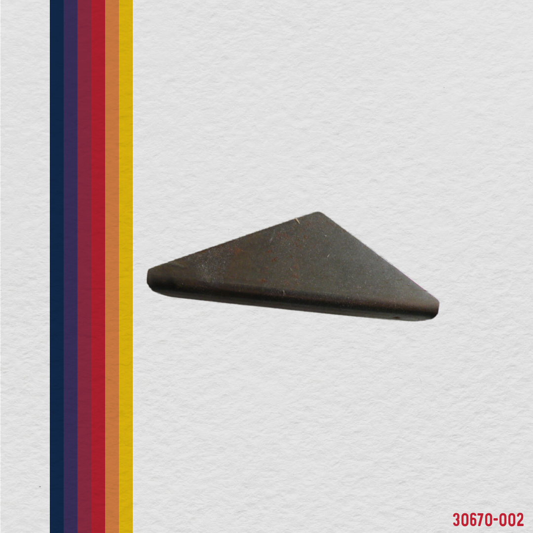 30670-002 Gusset, engine mount4